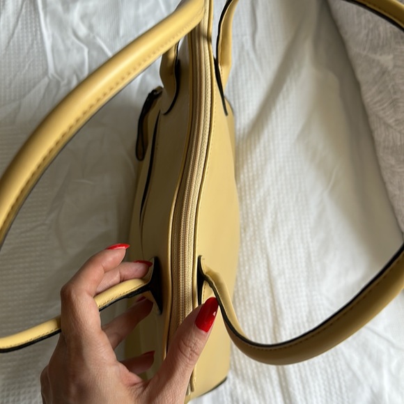 Vintage yellow purse - Picture 12 of 16